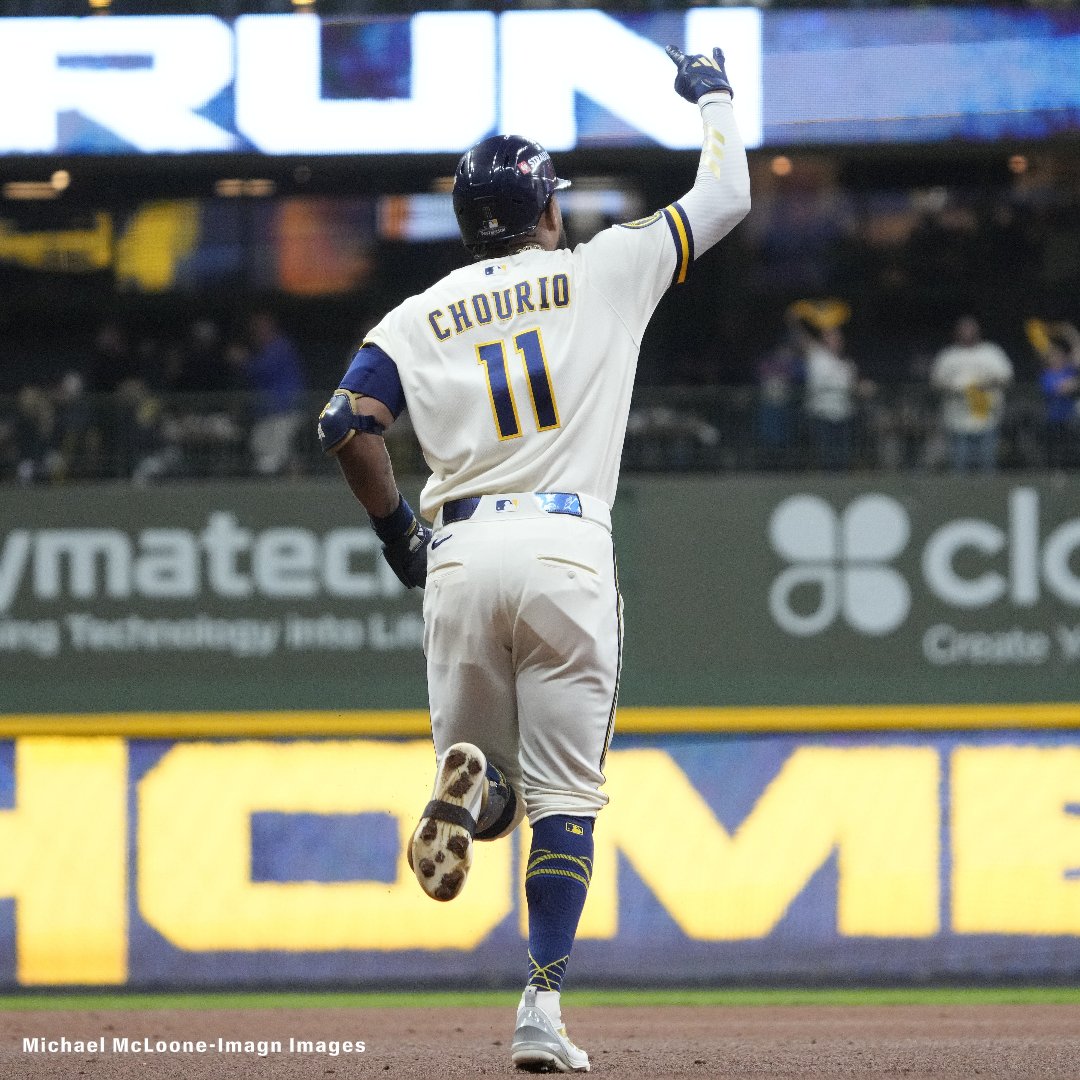 ESPNInsights's tweet photo. Jackson Chourio's 2-run HR to tie Game 1 left the bat at 113.3 MPH, the hardest hit ball so far this postseason, passing Munetaka Murakami's homer from earlier on Saturday💪

It's also tied for the second-hardest hit ball of Chourio's MLB career. https://t.co/eK0hlhFCoN