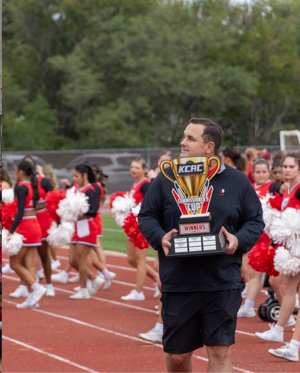 FriendsU's tweet photo. Friends Falcons defeated Ottawa University 66-42 today for an intense and well-earned Homecoming victory! Dr. Rob Ramseyer was also presented with the KCAC Commissioner's cup! Join us in celebrating our Falcons! #MyFriendsU #Football https://t.co/0GwsizW1IE