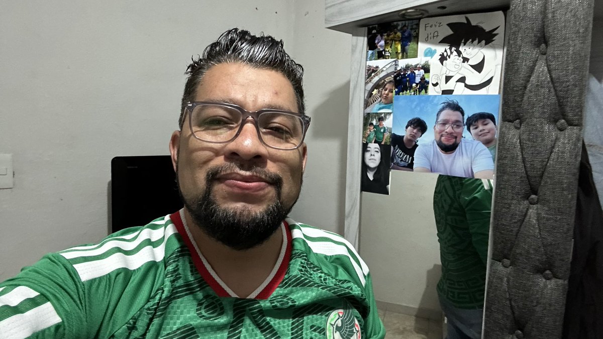 isma365's tweet photo. #LaEraDeRafa  vamos México https://t.co/6Wf8mTX3JD