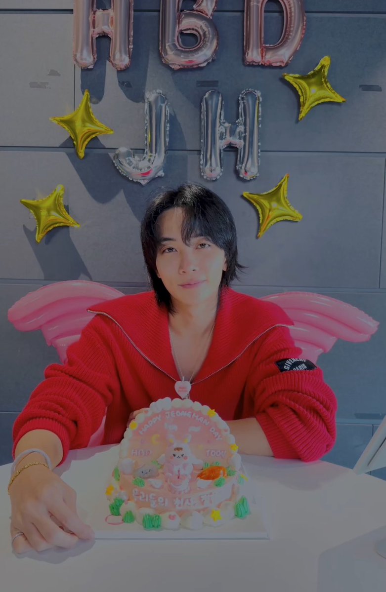 wonubliss's tweet photo. happy birthday, jeonghan! ❤️ https://t.co/uSsNfNdk0X