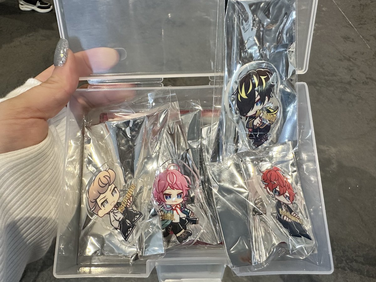 hab_tea's tweet photo. 【交換】ヒプノシスマイク ヒプマイ  オンラインくじ  オンくじ  リング  特典 9th ANNIVERSARY 12th ライブ

譲:★乱数.★独歩.十四.獄　各1

求:銃兎2.理鶯1.帝統1

現在、現地におります。
銃兎2が決まるまで、★は銃兎との交換のみ。
お気軽にお声かけください。 https://t.co/4ZDQeudCaw