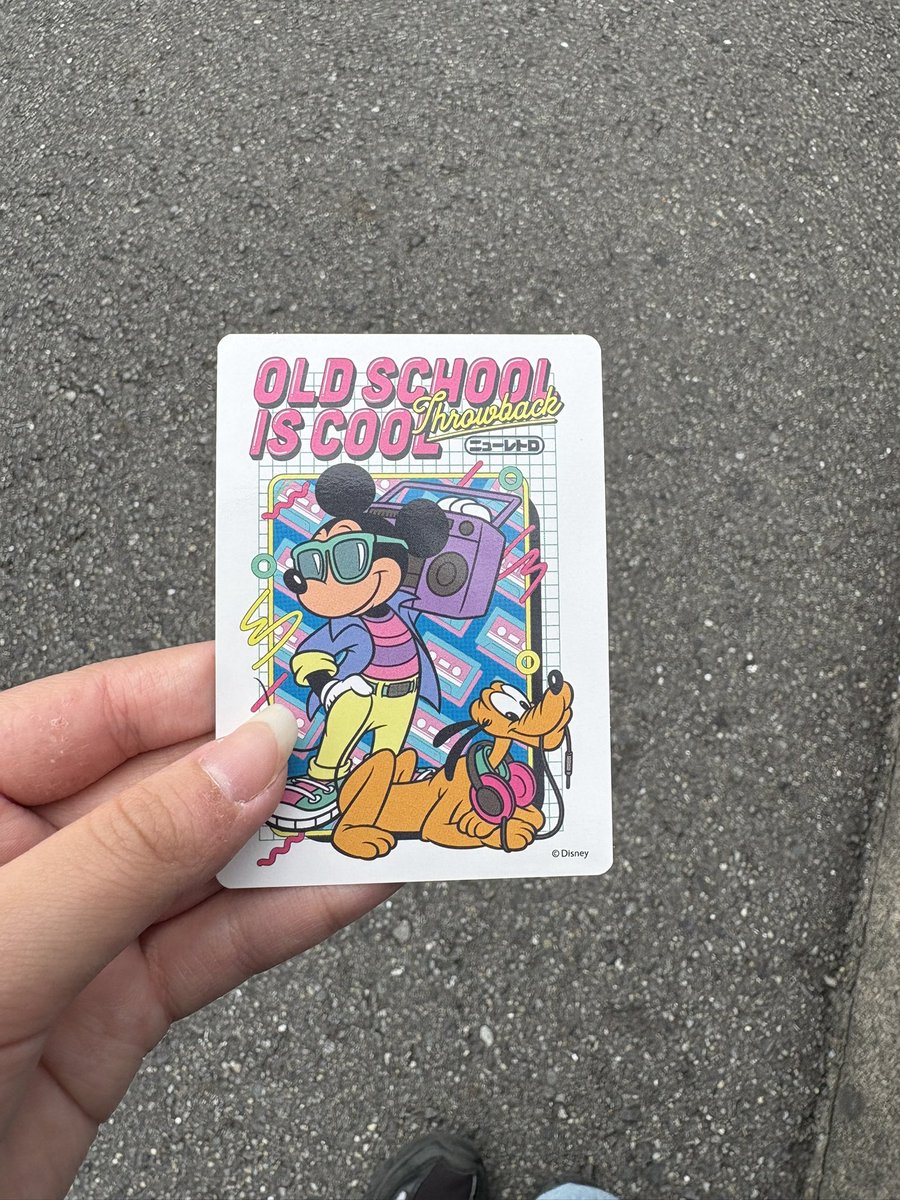 aya0622d's tweet photo. ディズニーストアじゃんけんカード
羽田ポップアップゲット！ https://t.co/l0wyFAFtLp