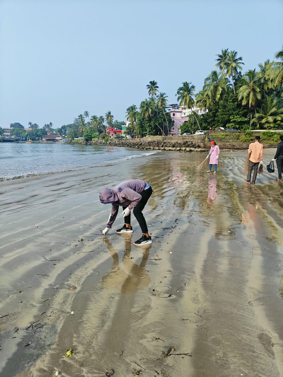 cruhgoa's tweet photo. As part of Swachhata Hi Seva (SHS) 2026 – Special Campaign 6.0, Clinical Research Unit (Homoeopathy), Goa organized a Cleanliness Drive at Dona Paula Beach, Goa, at 8:00 AM under the theme:“Ek Din, Ek Ghanta, Ek Sath: Cleanliness Drive.”
#SwachhataHiSeva2026 #SpecialCampaign6 https://t.co/BXfz7f5oeV