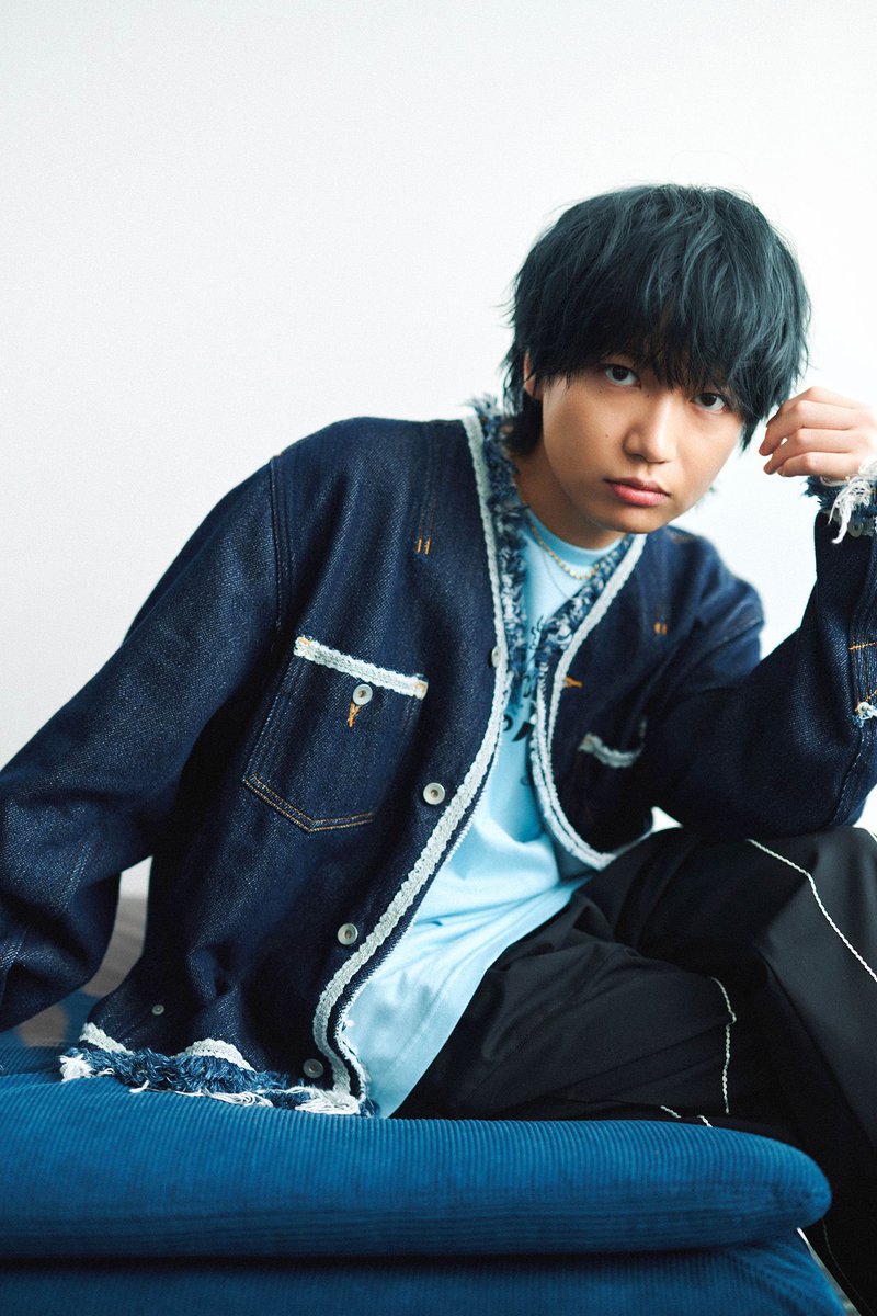 oshiraku's tweet photo. 🎤推し楽 インタビュー👀✨

＼本日スタート📺／
アニメ「#アオのハコ」Season2出演 #千葉翔也 さん＆ #小林千晃 さんが登場💙

詳細はこちら👉https://t.co/w1nspO7apf

大喜と匡の何気ない会話を演じるうえで大切にしていること、学生時代のエピソード、最近の“推し”についても😉💫

@aonohako_PR https://t.co/9sxCbbsXIL