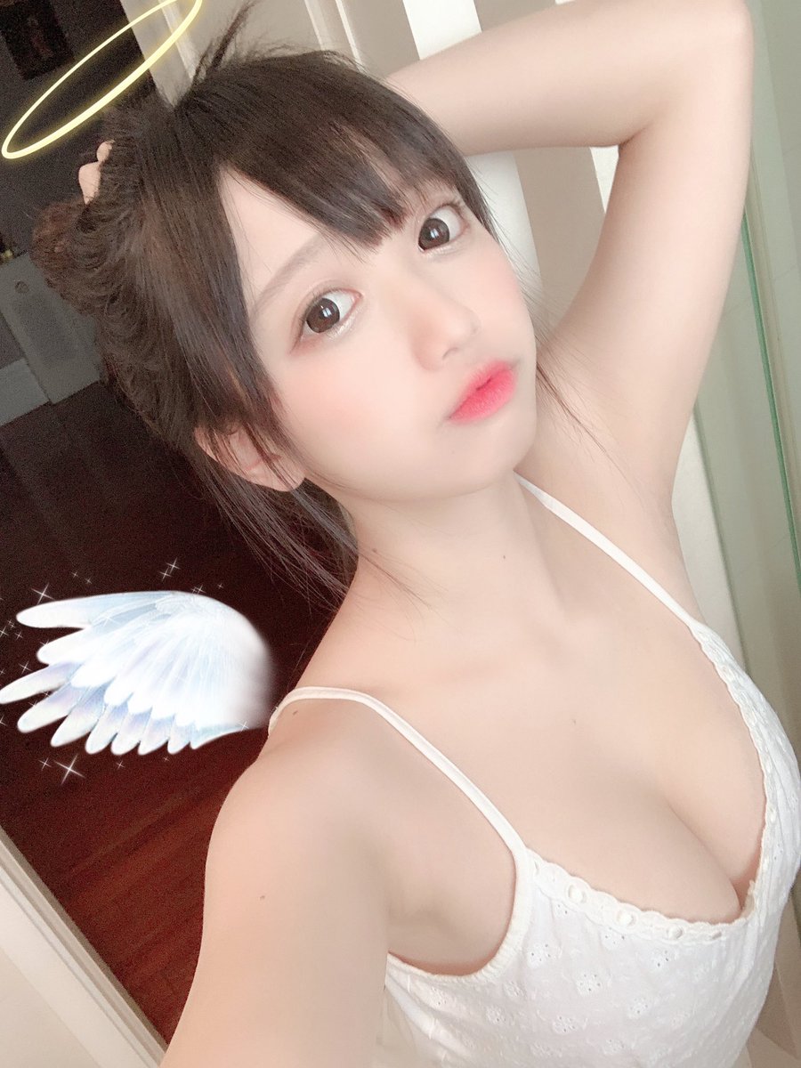 yami_channel624's tweet photo. 今日は『天使の日』👼🏻🤍🏹

私の天使yamiちゃん💫

yamiちゃんはいつも私に幸せを運んでくれています☺️︎💕︎

#10月4日
#天使の日
#yami
#yamily
#推し事
@chanbaekkailu1 https://t.co/T9ZGM6mepL