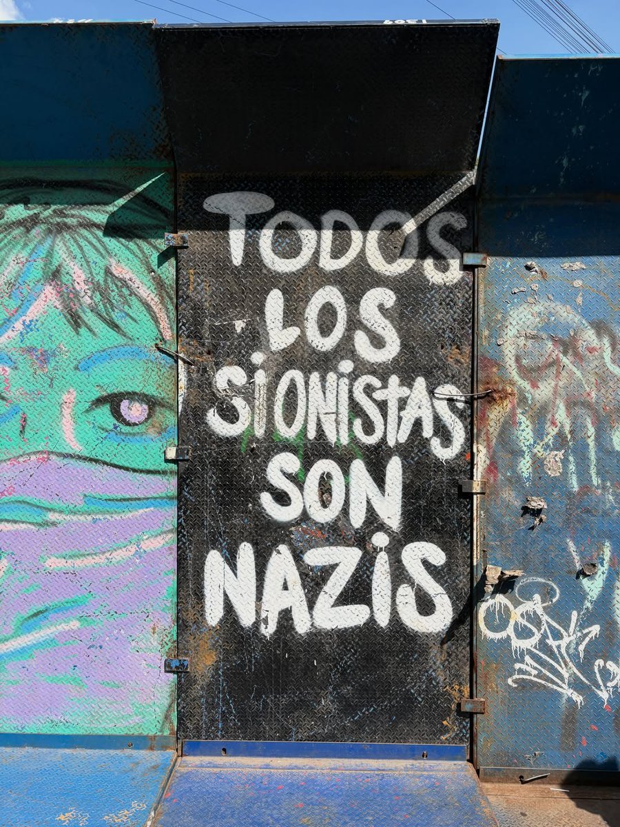 AndresB_Cu's tweet photo. TODOS LOS SIONISTAS SON NAZIS https://t.co/kjK2B92GXC