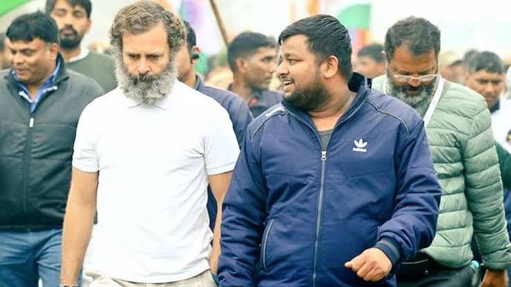 IamAjaySehrawat's tweet photo. पत्रकार @ActivistSandeep  सच में 🤔 https://t.co/4mxwbx1UTo