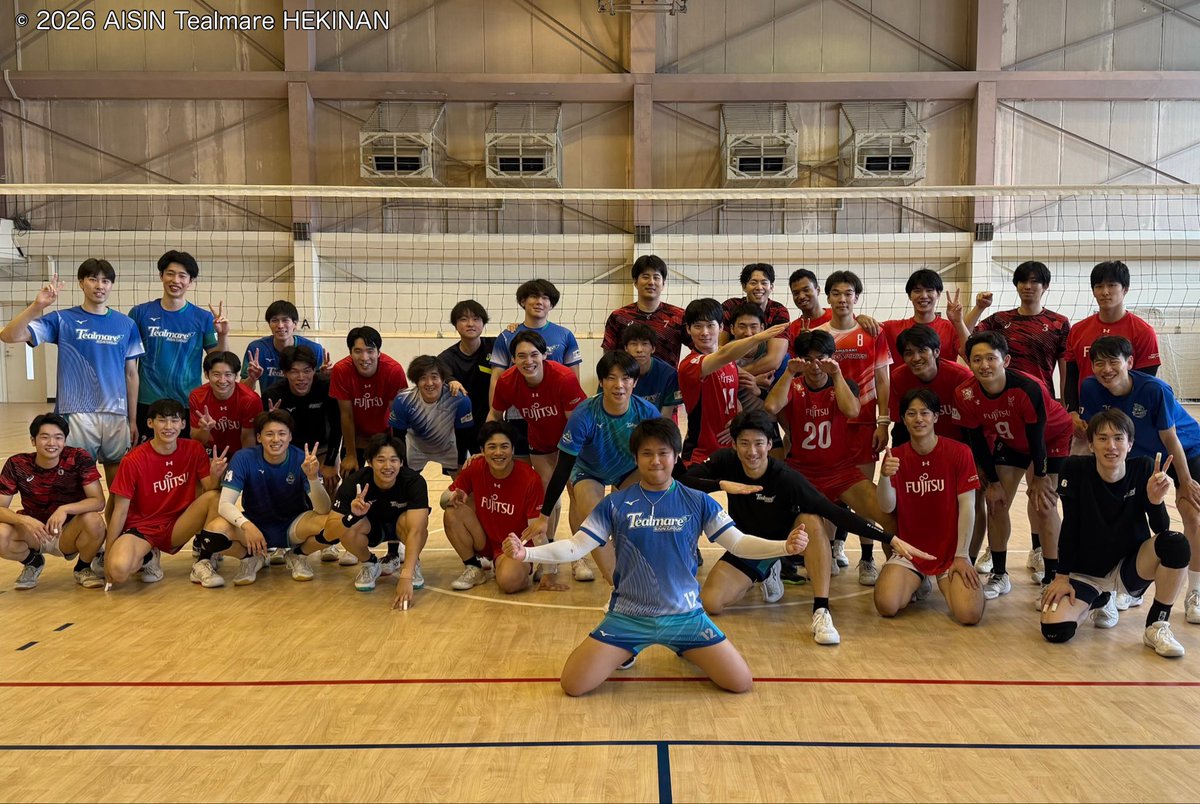 tealmare_aisin's tweet photo. 10月3日(土)〜4日(日)は #富士通カワサキレッドスピリッツ さんと練習試合を行いました🏐✨

富士通カワサキレッドスピリッツの皆さま、ありがとうございました🐿️❤️

SVG開幕まであと20日！
ティルマーレのSVG初戦まであと27日😤

今シーズンも共に熱く戦いましょう💪🔥

#アイシンティルマーレ碧南 https://t.co/OOryMiAvD2