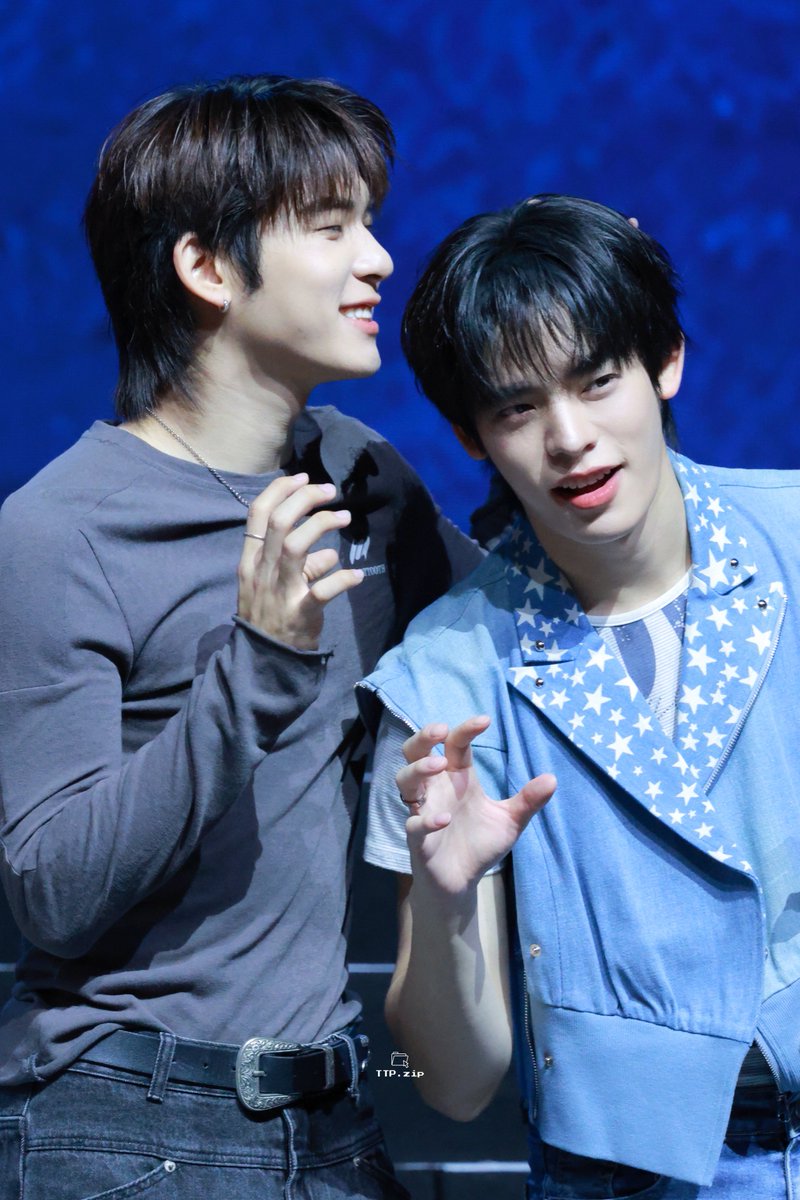 TTP_zip's tweet photo. 𖤐ˊ˗ 261004

ตี๋ป๋อ เหมาะสมมากกกก 🥹

#ตี๋ตี๋ป๋อ #teeteepor 
#TTPfmMacau2026 https://t.co/mXCvZdfPvy