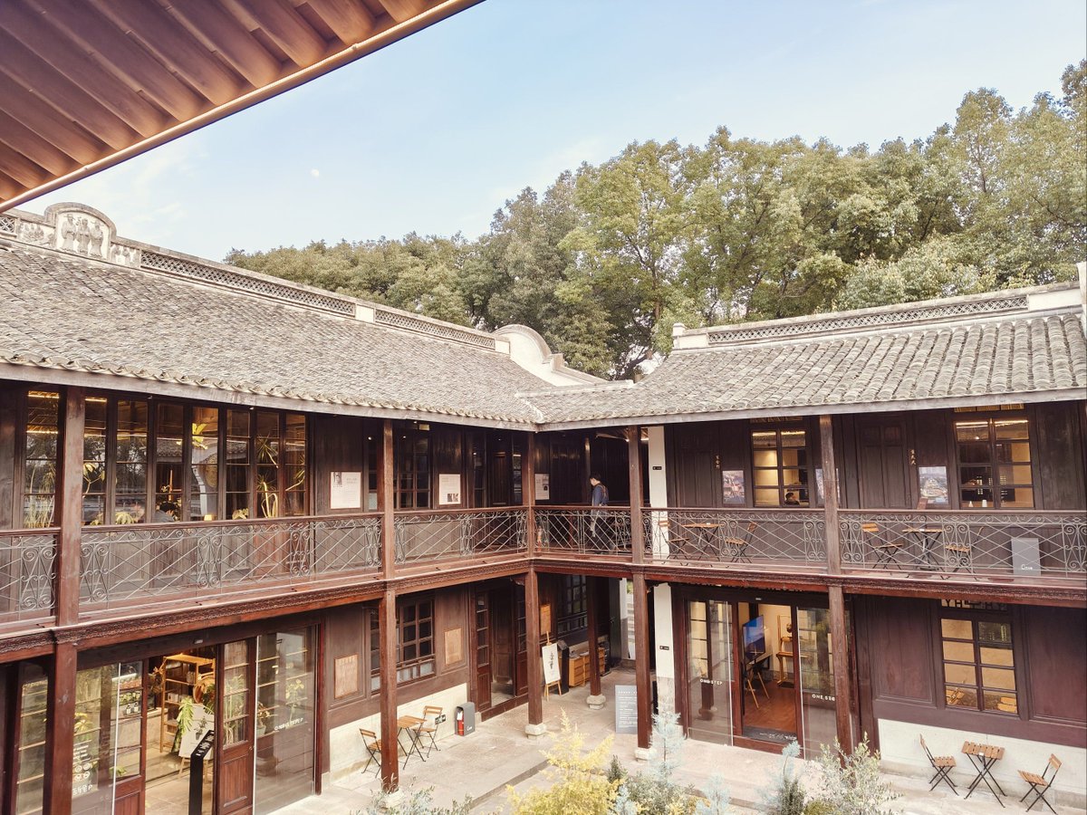 BeverlyMorb3rm's tweet photo. Explored the ancient stable, read the hidden classics, and found everything just so—what a wonderful, well-arranged day! https://t.co/jFzr2NME1V