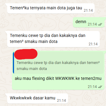 _Christine_en's tweet photo. when your girlfriend doesnt play dota 2 but her friends do! 

+1 koneksi 🤪 https://t.co/8hVGuejKDZ