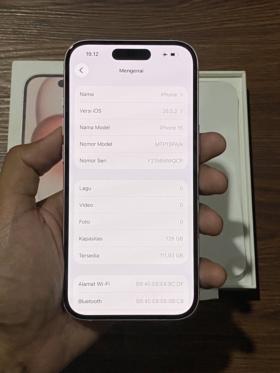 danzkuduro1808's tweet photo. Bismillah
#WTS
iPhone 15 128GB ex iBox Pink
Kelengkapan dus ori + charger ugreen
Cod jabodetabek cek sepuasnya
Bisa tukar tambah
#wtsiphone #jualiphone #jualiphonetrusted https://t.co/eVV0UpDByx