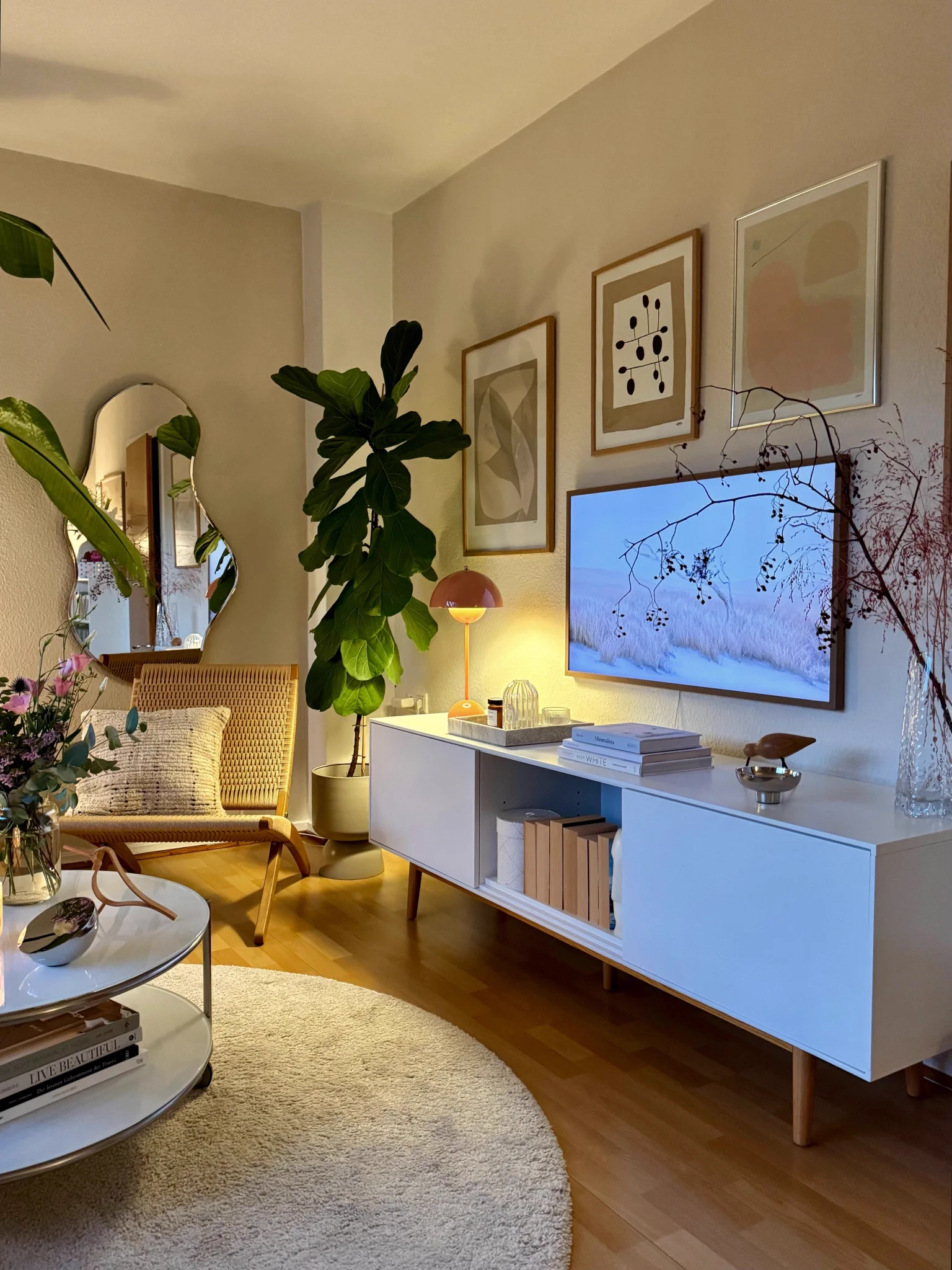 Home Design Dreams Blend Real Rooms and Minecraft Builds