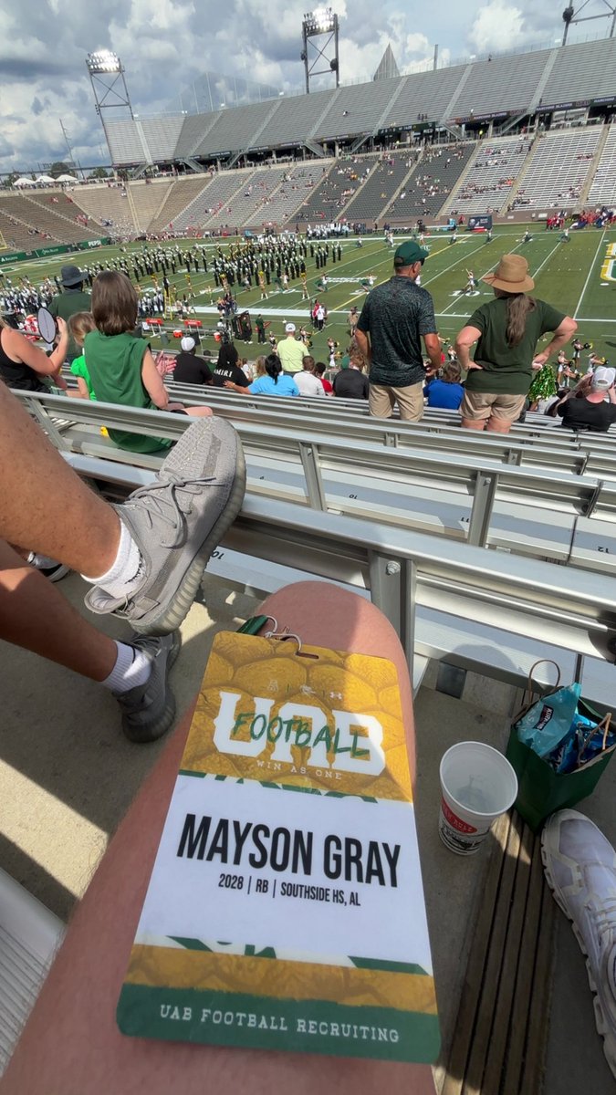 MaysonGray20's tweet photo. Had a great time at UAB today thanks to Coach Holcomb https://t.co/fTZjOK7i44