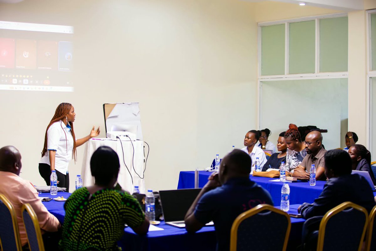 WomenWithAMiss1's tweet photo. #ProtectMaputo Protocol: #ProtectWomen's Protocol 💪
The #EasternSRHRCoalition Members reviewed the Draft African Charter on Family, Sovereignty and Values and expressed concern about its provisions that undermine and seek to roll back the gains made under the #MaputoProtocol, particularly Article 14, which protects women’s and girls’ Sexual and Reproductive Health and Rights #SRHR.
The Coalition considers the Draft Charter to be regressive and repressive, as it threatens to undermine significant progress made in advancing #GenderEquality, women’s rights, #bodilyautonomy, and access to sexual and reproductive health services.
Following the review, Coalition members committed to take collective and strategic action to safeguard the gains achieved under the Maputo Protocol. The Coalition will also advocate for the Government of Uganda not to ratify the Draft African Charter and will engage relevant stakeholders to raise awareness about its potential implications for women’s and girls’ rights.
@GlobalFundWomen
@mamacash
@themamanetwork
@CentreforWomen2
@CSMMUA_
@amplifyfund
@amwaafrika
@wougnet
@Fos_Feminista
@cehurduganda
@hivosroea