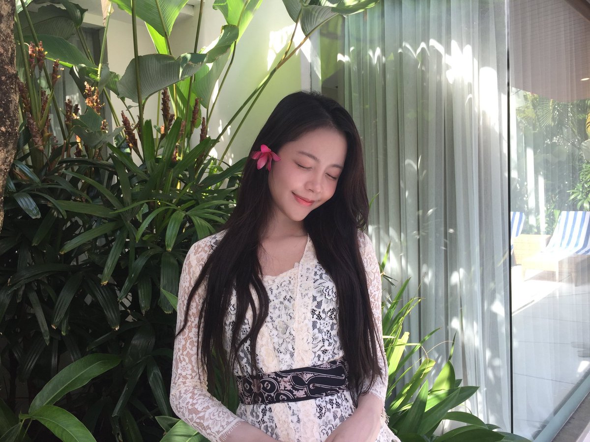 linsup's tweet photo. CANTIK BGT GILA MODE BALI GINI https://t.co/2e0Rz40rUo