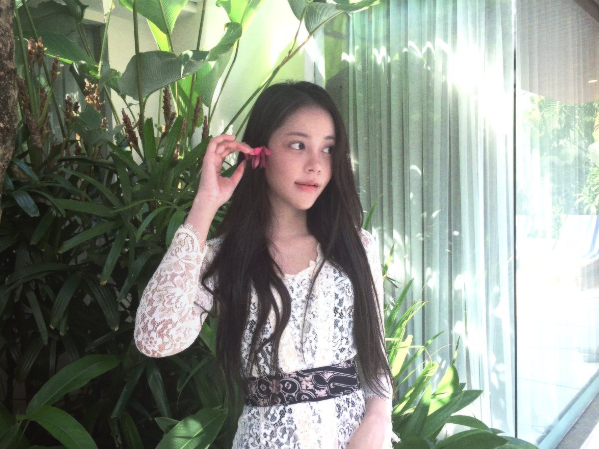 linsup's tweet photo. CANTIK BGT GILA MODE BALI GINI https://t.co/2e0Rz40rUo