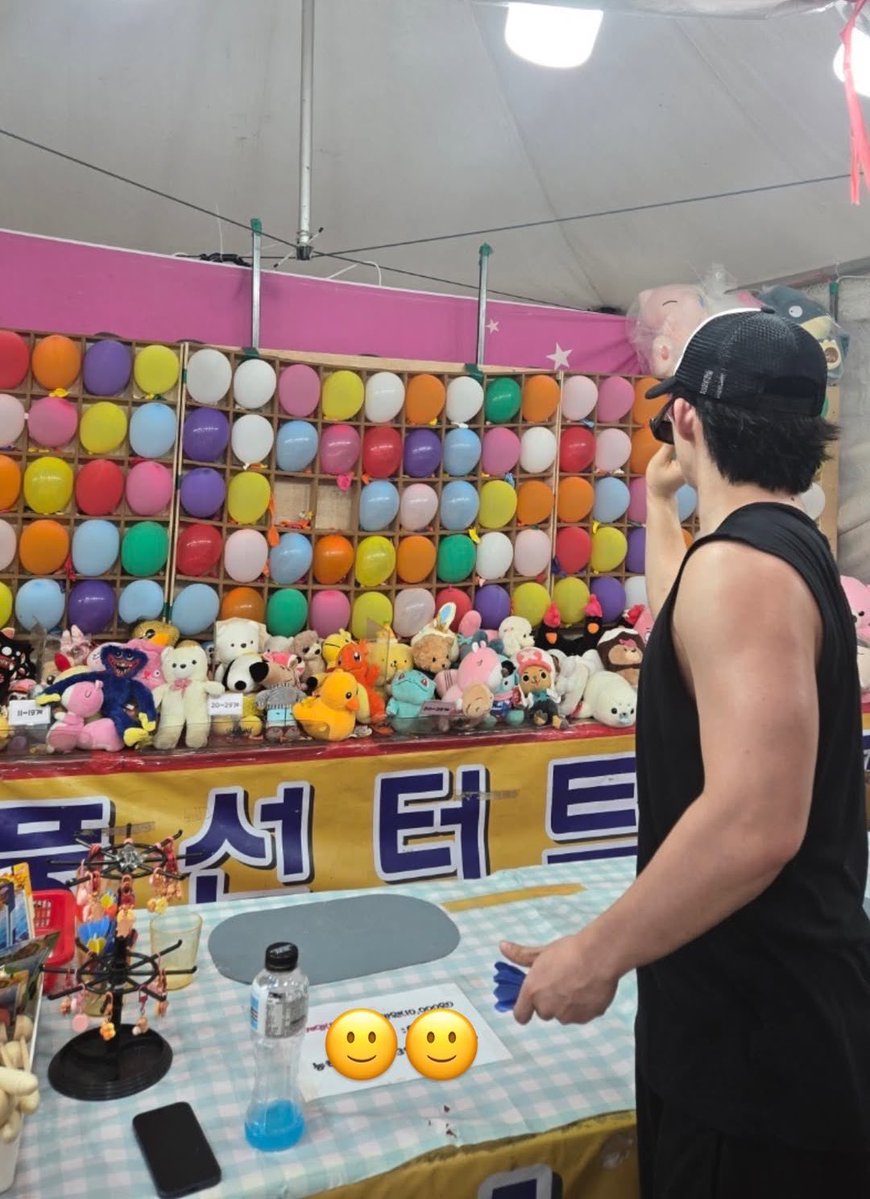spideycoups's tweet photo. i ♥️ my bf https://t.co/8WrHe8UcdV