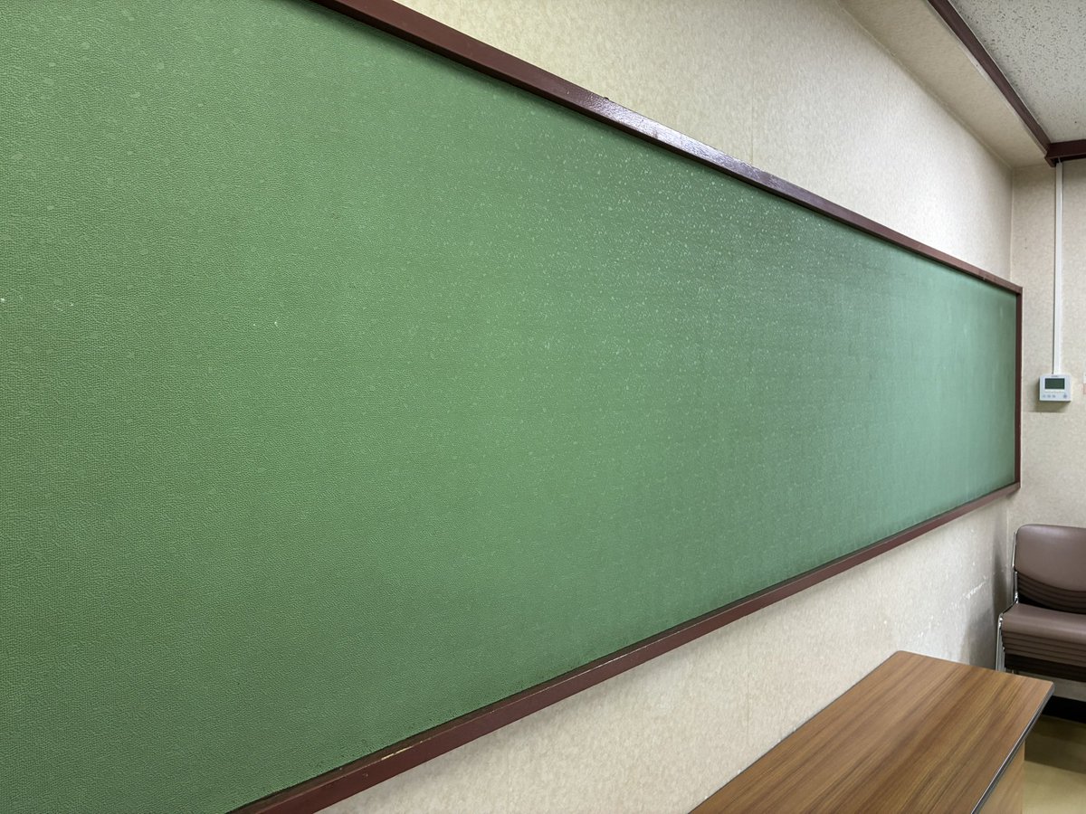 kengo_tank's tweet photo. #瞬間写真1230 公民館でうちあわせ中でした。 https://t.co/cCHRs1zguB
