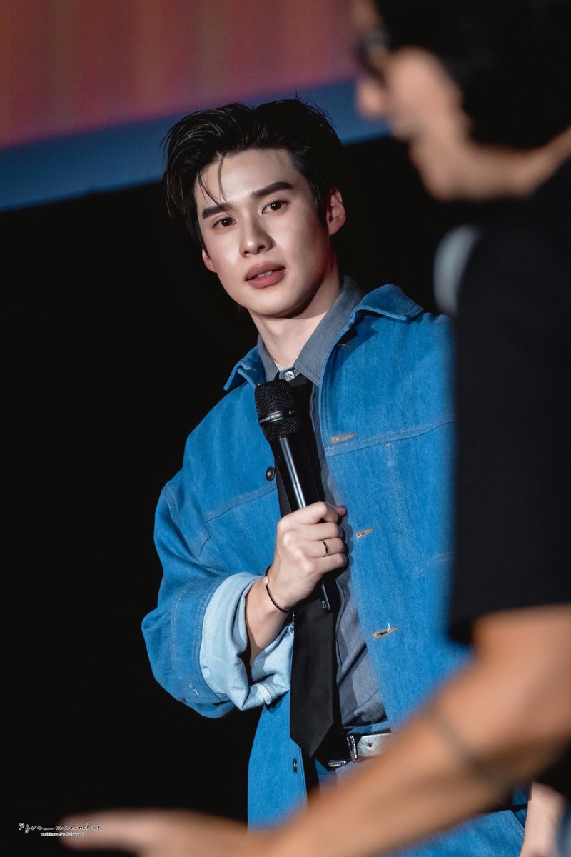 for_mummheez's tweet photo. Ciao 🌞 our favorite sunrise

PEARLPEAK FANMEET IN MILAN 

#PearlPeakFM_Milan #PearlPeak #เพิร์ลพีค https://t.co/EVnRlXGIO6