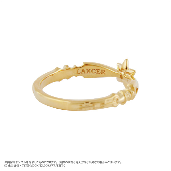 ETERNO_RECIT's tweet photo. 『Fate/strange Fake』

ランサーをイメージしてデザインされたリング。
イメージカラーの石を中央に、周りにはお花を、アーム部分は天の鎖を模してデザイン。
リングの内側には名前の刻印があしらわれています。

https://t.co/CKJxyXqOMQ
#strangefake #ストレンジフェイク https://t.co/FI1LFobK83