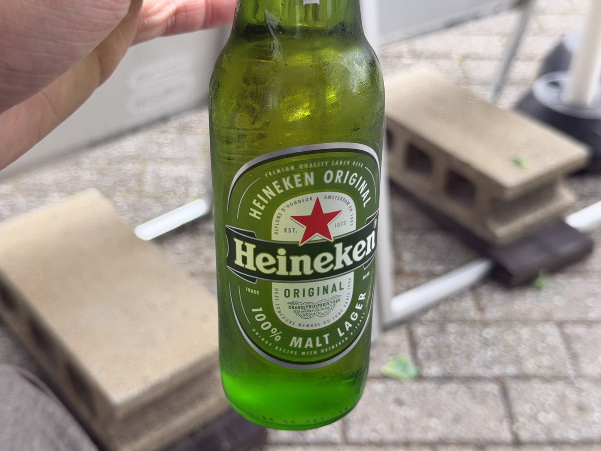 Tomo_Tanuki's tweet photo. ビール！ビール！ https://t.co/lOtlMSqzMc
