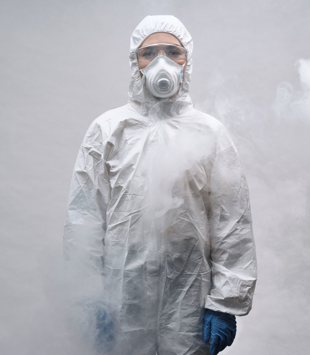 pubity's tweet photo. A hospital in Siberia has been quarantined after someone accidentally unleashed the plague.

A woman allegedly broke a vial during research and exposed herself to a plague test sample, with her unfortunately dying as a result. https://t.co/ZT8zHIt72N