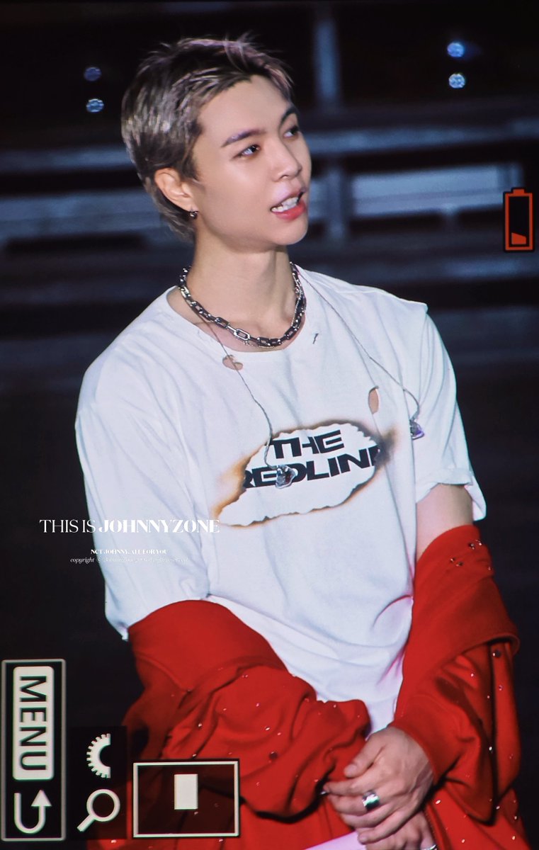 JohnnyZone209's tweet photo. 261003 The Redline concert in Jakarta 🩷

#NCT #NCT127 #JOHNNY #쟈니 #ジャニー #서영호 #JOHNNYSUH #영호 https://t.co/jzeSRxKsa6
