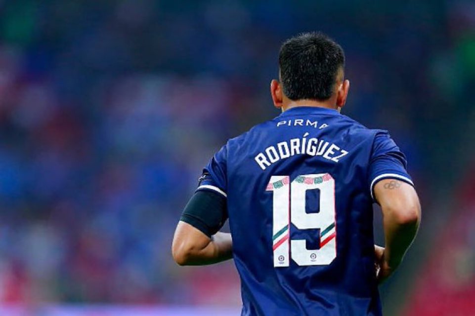 chrisbeat1019's tweet photo. Fuera de Mora, NADIE TE GENERA FUTBOL AL ATAQUE ! Pero Rafa Márquez prefirió llevar a muertos como Orbelin Pineda antes que a don Carlos Rodríguez 🥱! 

El karma los ha alcanzado 💪🏽

Perdónalos Charly porque no saben lo que hacen 👀 https://t.co/LuOxGHy123
