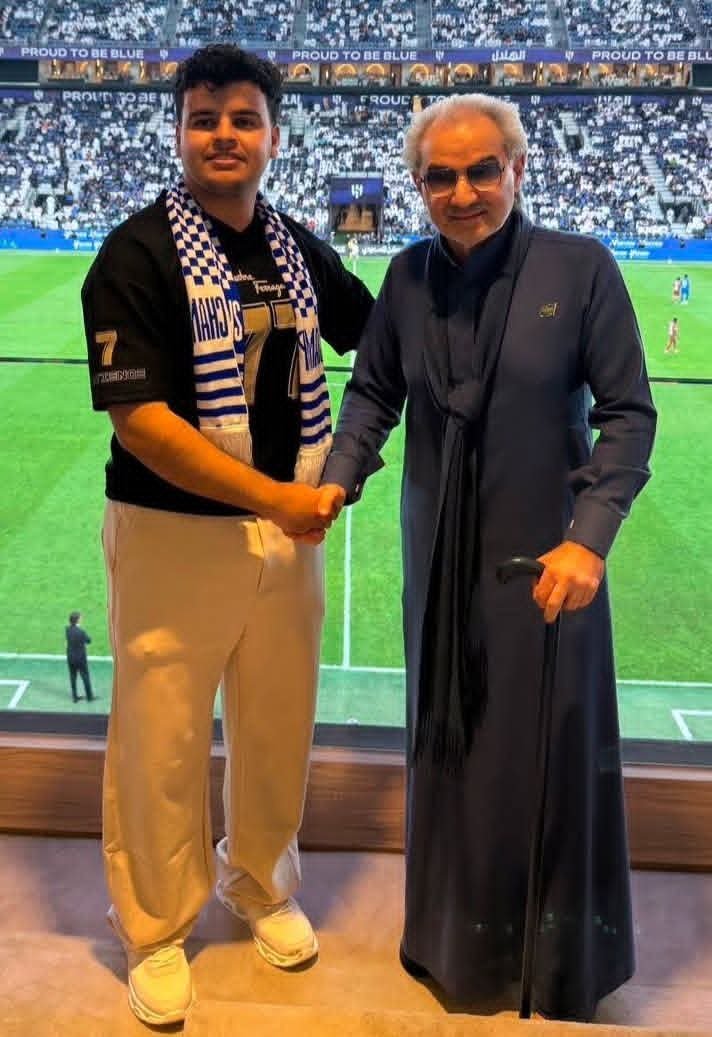 tl68386's tweet photo. بمناسبة تأهل منتخبنا السعودي
للنهائي 🇸🇦🏆

📱 5 آيفونات 18
⚡️ لـ 5 فائزين

حط 🇸🇦 بالكومنتات..

والسحب عشوائي، وفالك الفوووز 💚 https://t.co/JIpc9odgmp