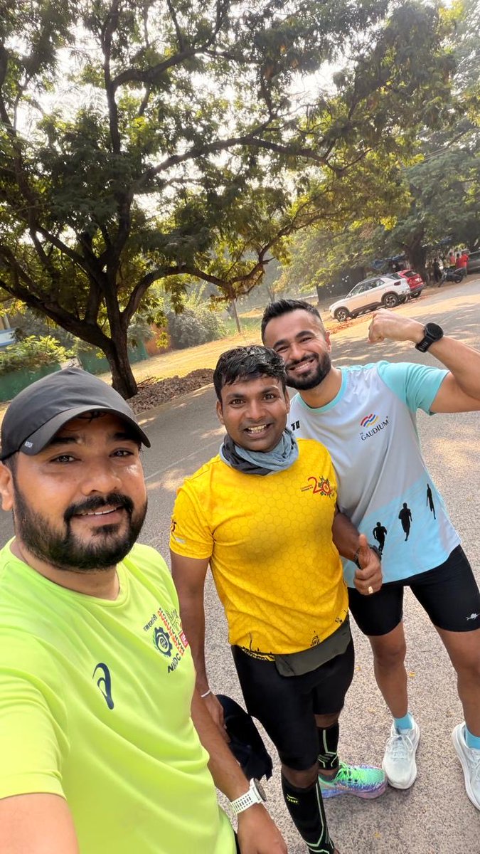 GirirajHarsola's tweet photo. Some Sunday things -21km 🏃
#Running
#RunForFun
#WeekendVibes 
#AdmireYourself https://t.co/QGjMuZ8Qx9