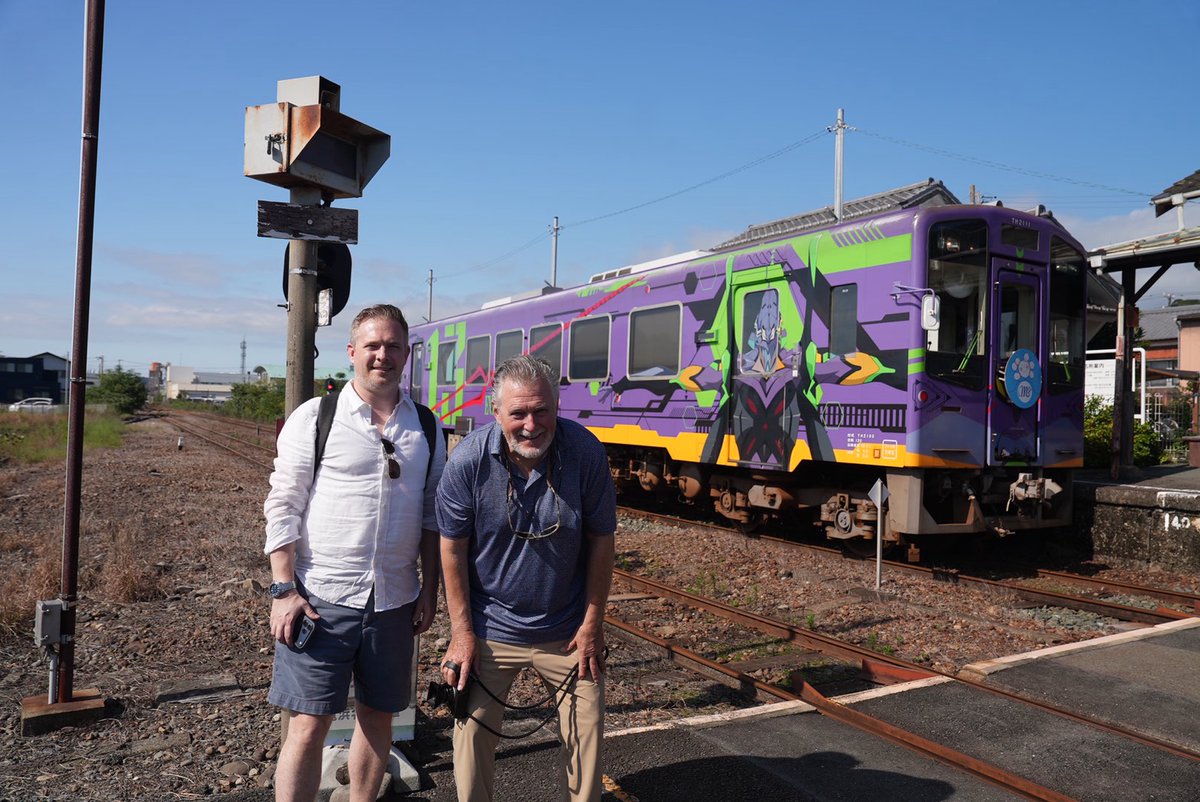 tenhamasen's tweet photo. GURUTTO! HAMA EVA
Explore Hamamatsu and the Tenhama Line with EVANGELION!
Discover the city, experience the world of EVANGELION, and enjoy special events, food, and more!

#EVANGELION #siddac_studio #天浜線
一部画像提供：株式会社シダックスタジオ 
©SIDDAC STUDIO inc. https://t.co/a5fnKnLo5m
