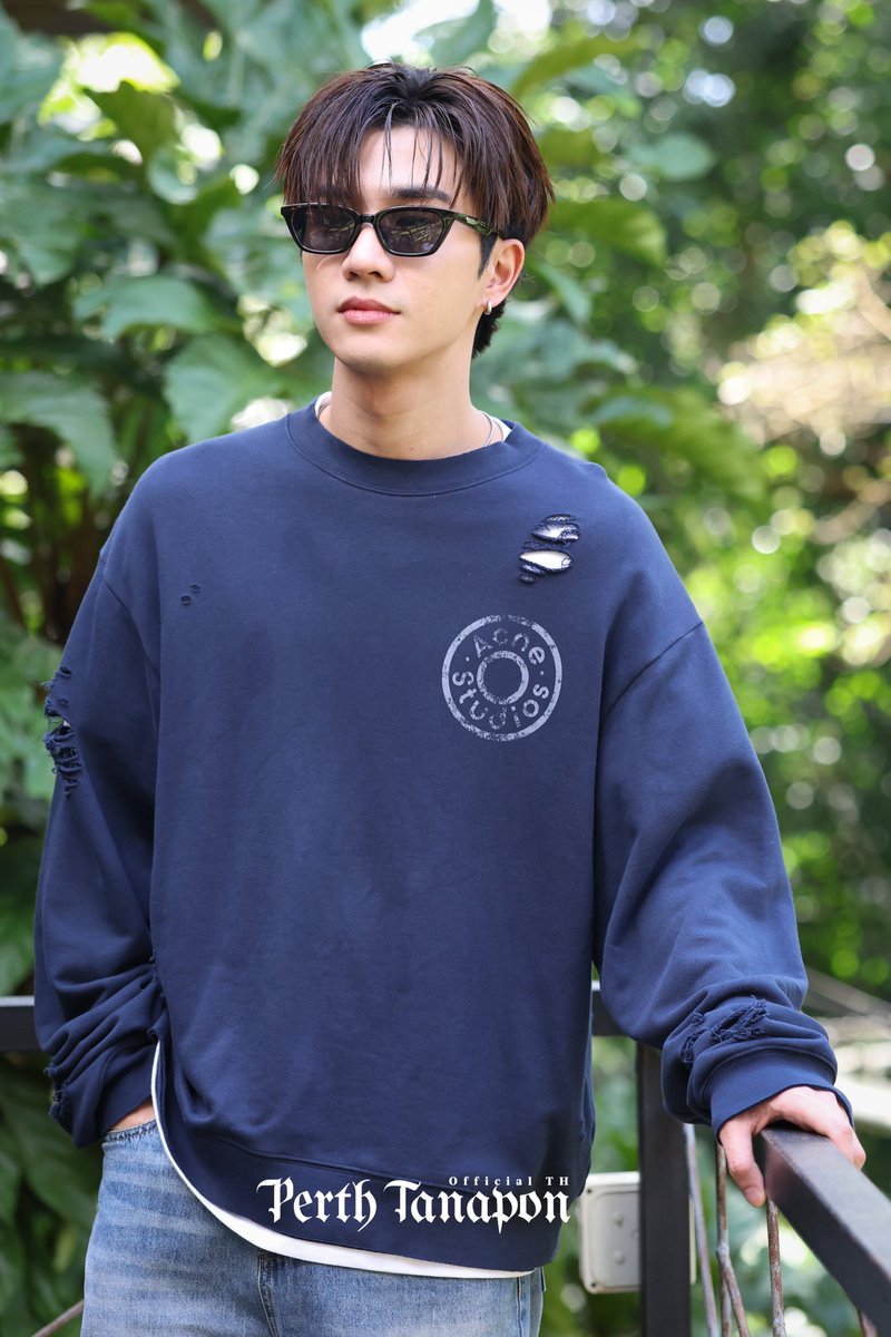 PerthOfficialTH's tweet photo. ทำไมเชียงใหม่ถึงหล่อขนาดนี้ 😭

PERTH PAIAEW CHIANGMAI

#DrAllyinCNXwithPerth
#PerthTanapon #KDPPE https://t.co/FqmvjTBtw6