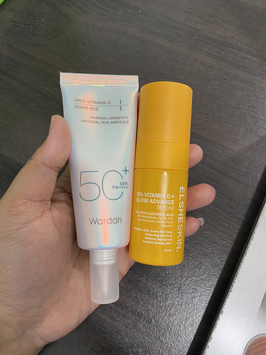 dittazharra's tweet photo. ga akan lagi-lagi skip vitamin c + sunscreen kalau tau ternyata hasilnya gongs 🤙🏻￼ https://t.co/FVd5RZVmed