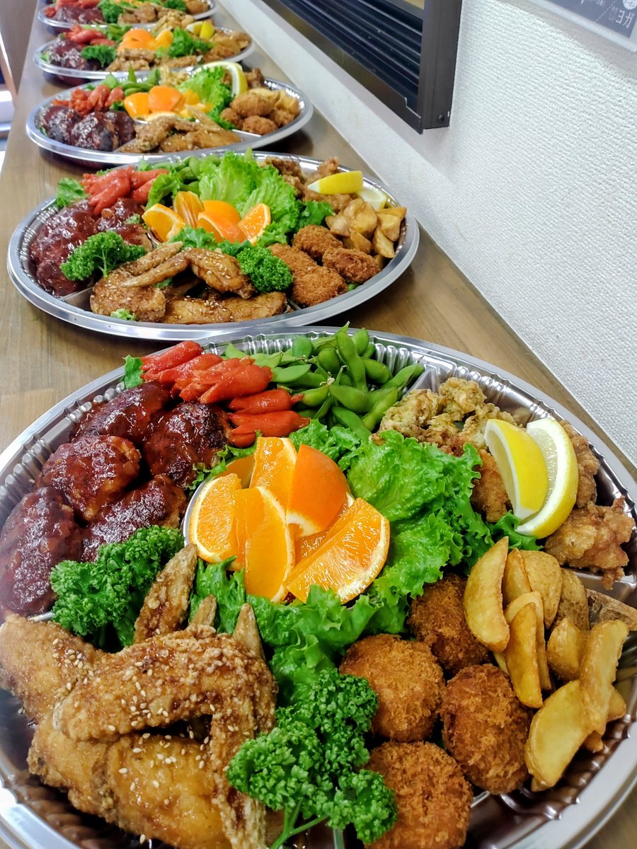 kitchen_mama28's tweet photo. 本日のオードブル👩‍🍳

ご注文くださいました皆様ありがとうございました🙇‍♀️♡

 #オードブル
 #お弁当
 #運動会 https://t.co/GUO3FuxWJD