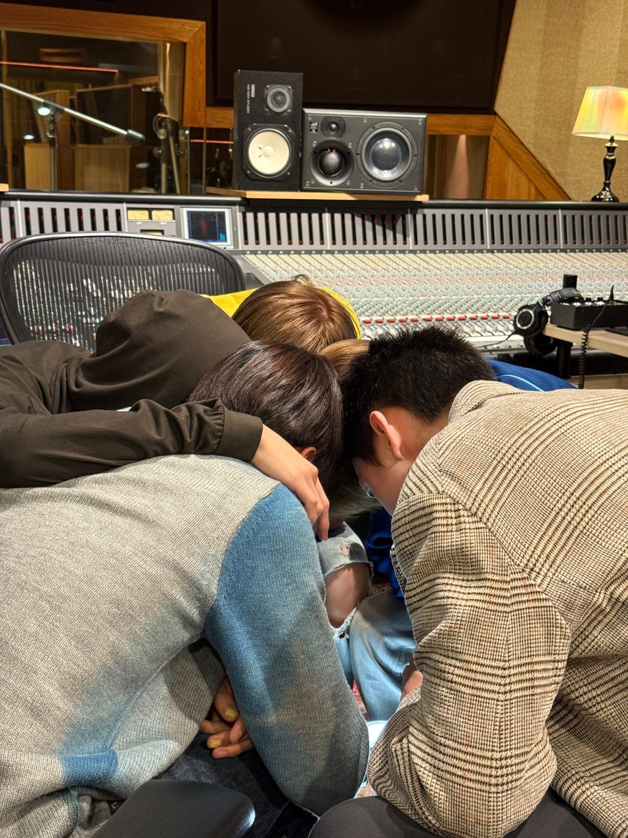 zhaoyufancokr's tweet photo. [261004] #CORTIS #코르티스 Instagram Update

“us being us” https://t.co/aew9G6PUMZ