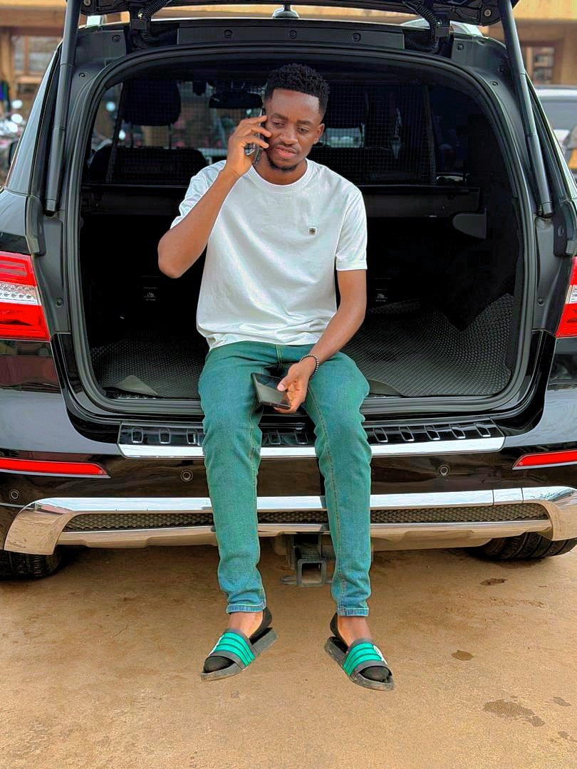 isaac_kata87006's tweet photo. Up and grateful.... a good morning ma X family and top influencers 💙 💚 
 It's really a beautiful Sunday to glorify the Lord's name that we made it to another new week
A blessed Sunday to everyone 🙏 https://t.co/C5Fp0bKMuB