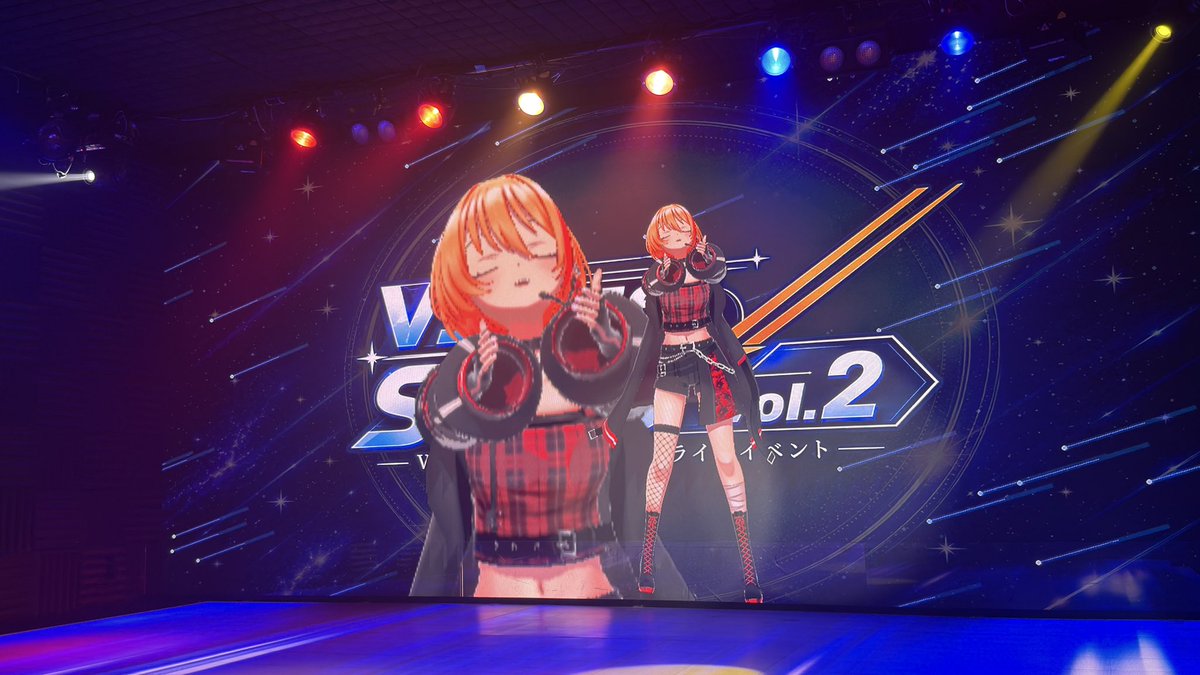 eeP6MomRSNMTs6q's tweet photo. おそらく名古屋の揚羽胡蝶生誕祭以来3年ぶり、ルシアさん！
今回は3D体で全力パフォーマンスしておられました！

#VSSS
#トリモチライブ https://t.co/ii2Fuqcp2m