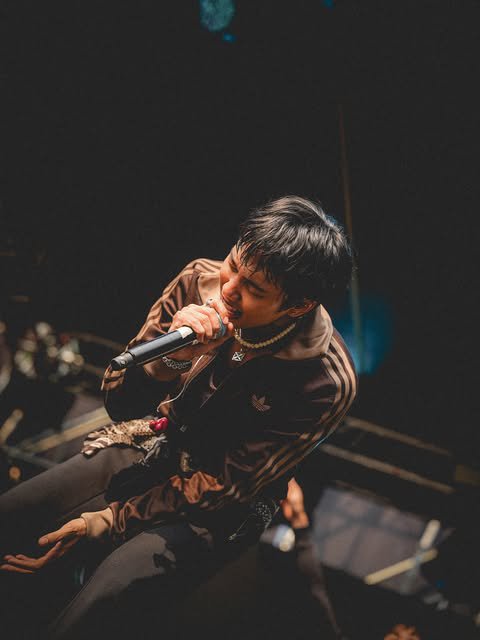 seen_updates's tweet photo. [📷] SEEN IG Update 

so honored to have pestapora as our very first festival stage truly blessed to have this opportunity

we hope to see you all on our next stage!

thanks to @/adidasindonesia for the drip⭐

#SEEN #DNDY @seenbyseen__ https://t.co/kKwgkP5wDe