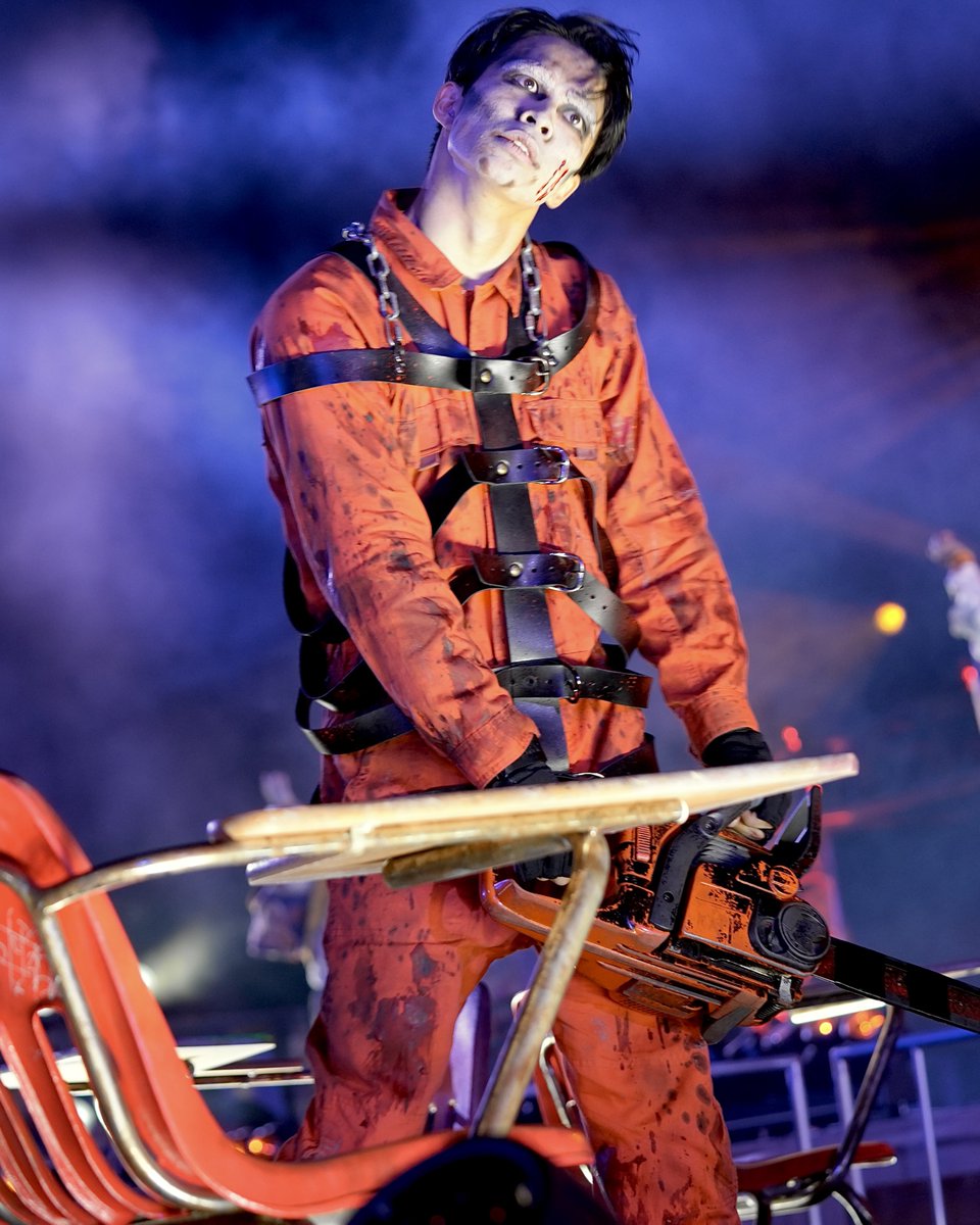 azurecomzy's tweet photo. 2026.10.2 21:20

ﾊﾛｳｨｰﾝ•ﾎﾗｰ•ﾅｲﾄ•ｱｶﾃﾞﾐｰ
～絶叫の15年～

【スリラー】

彪勢くん🧡

#usj
#hhn2026 https://t.co/RTloHMKooE