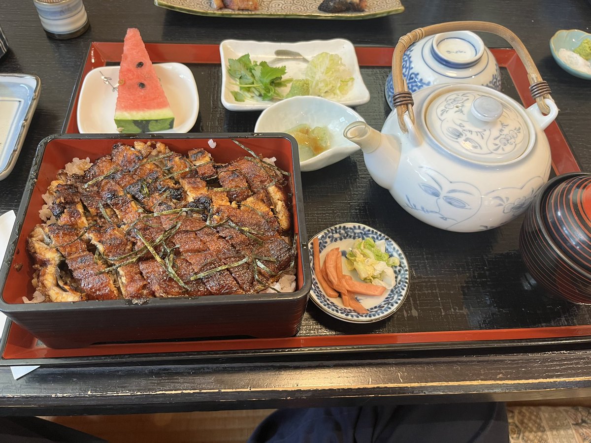 0sy2601's tweet photo. うなぎんちょす https://t.co/BxGg6BgApE