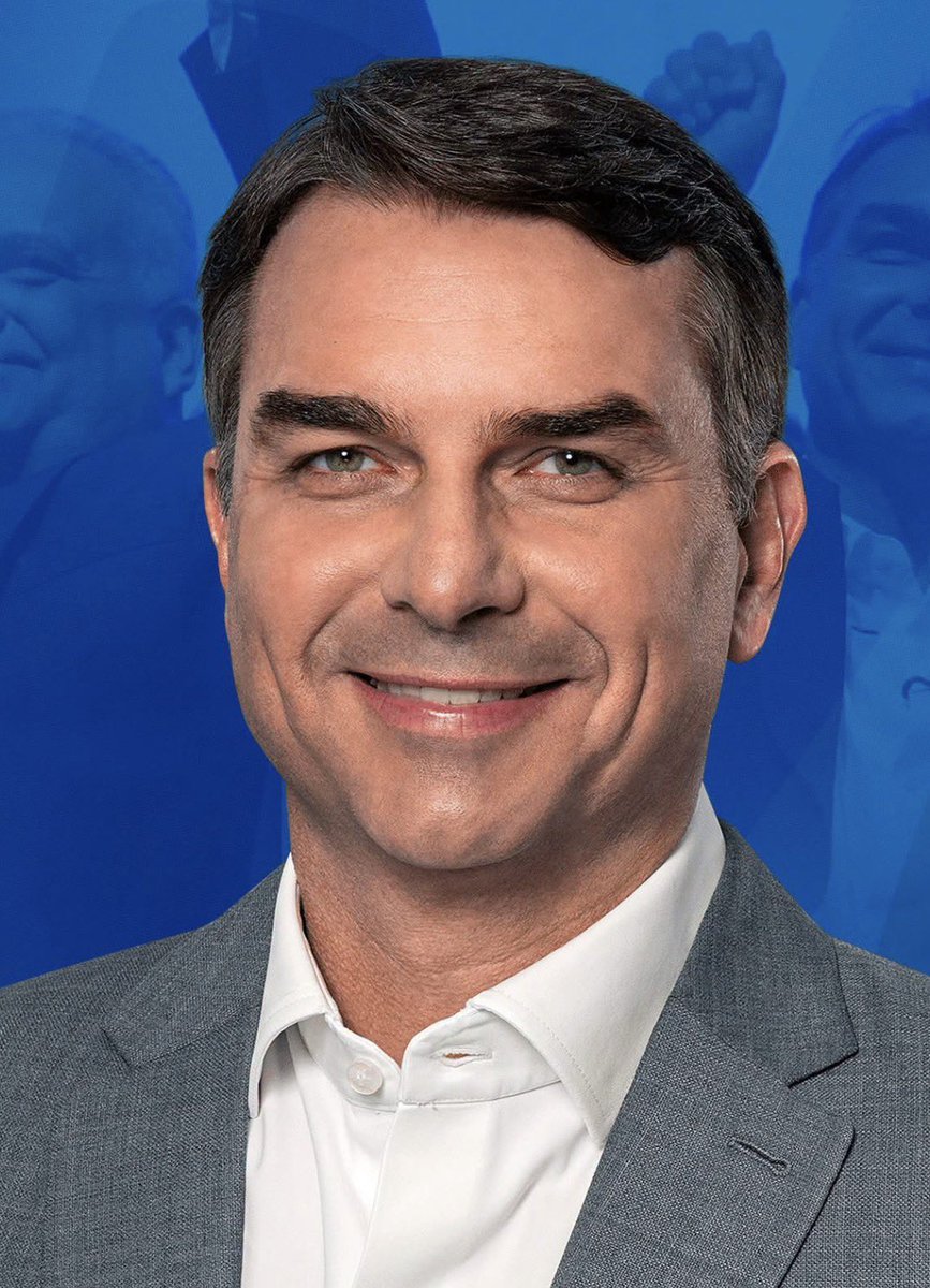 choquei's tweet photo. 🚨MUNDO: Flávio Bolsonaro vence no Japão com 24.601 votos, contra 5.234 de Lula. https://t.co/mPtCG91z5T