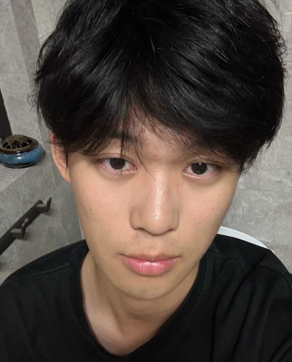 johnxyz03's tweet photo. @kclio_ 私我 https://t.co/cjibfRWkB3