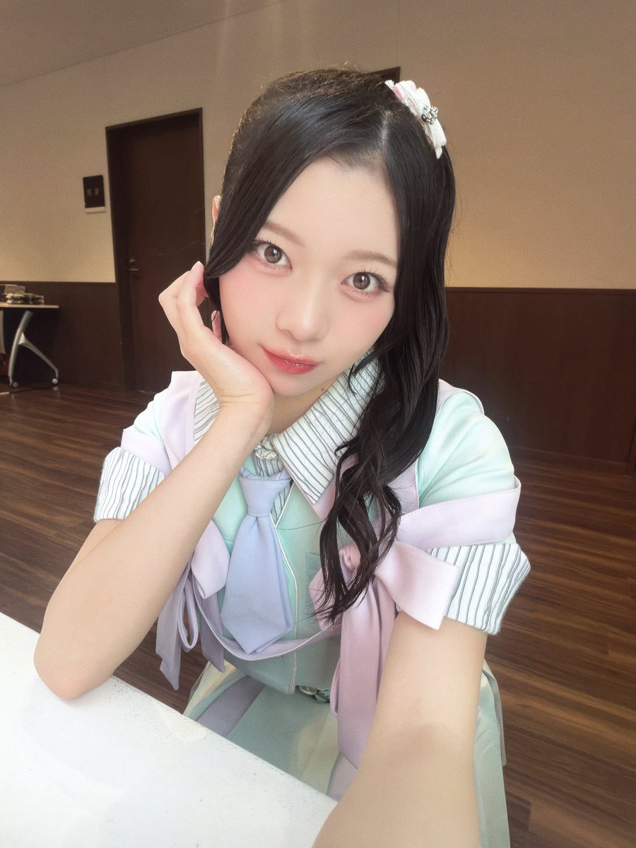 murayama_yuuka's tweet photo. スペシャルライブin福岡
ありがとうございました！🍜⋆˙⟡

福岡ただいまだったよ〜☺️
沢山声も出してくれてありがとう!!
とっても楽しかった〜！

また福岡行けますように〜！💭
今日はサイドポニー👱‍♀️
#ニアジョイ #サマーツインテール https://t.co/bCfl80MiZK