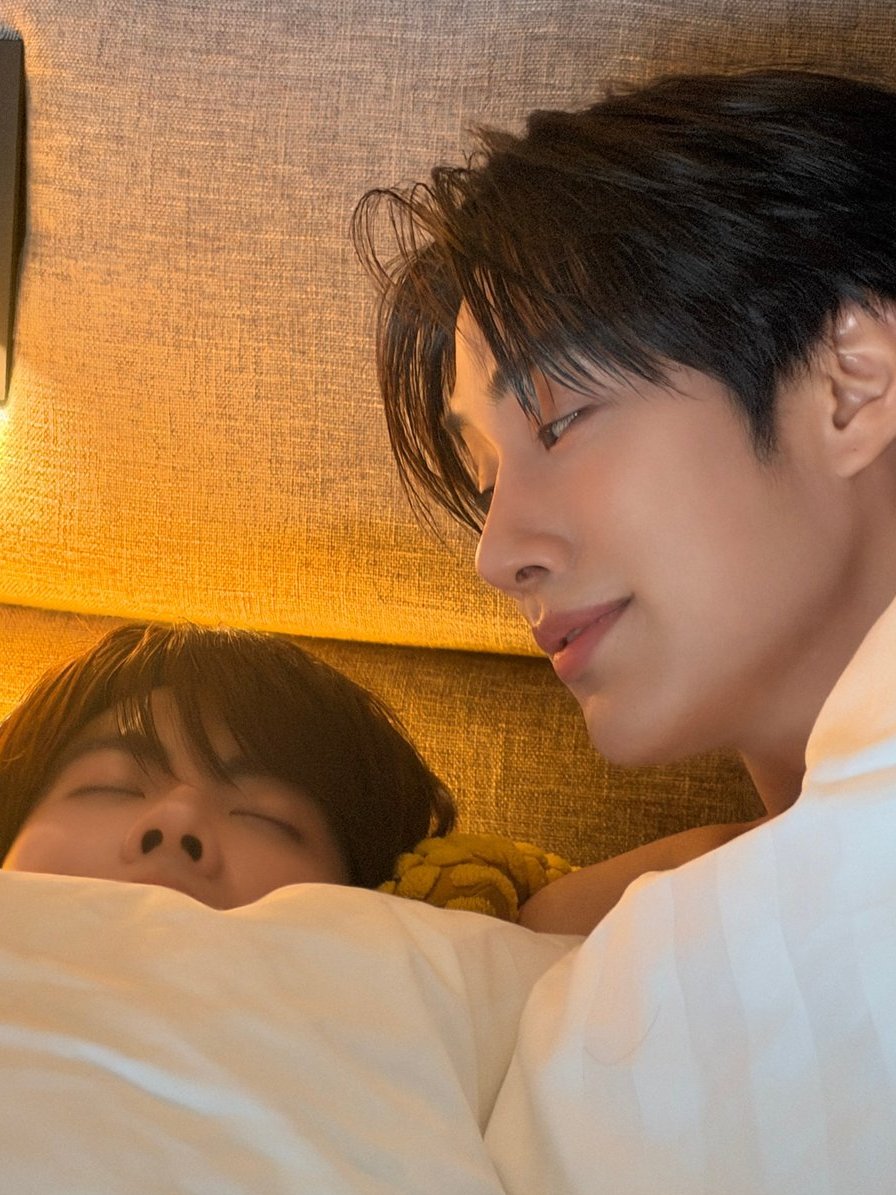moonxest's tweet photo. the look of love

YOURTUBER Q7
#ยัวร์ทูบเบอร์Q7 https://t.co/CWQJfb1unH
