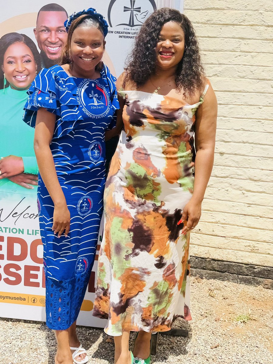 agronomybae's tweet photo. Today I attended Redcliff Assembly ❤️ in Kwekwe
Dressed by Afrikaans Portal (Tanzania) owned by @lottiemwai  ❤️ https://t.co/TXmuTakfbQ