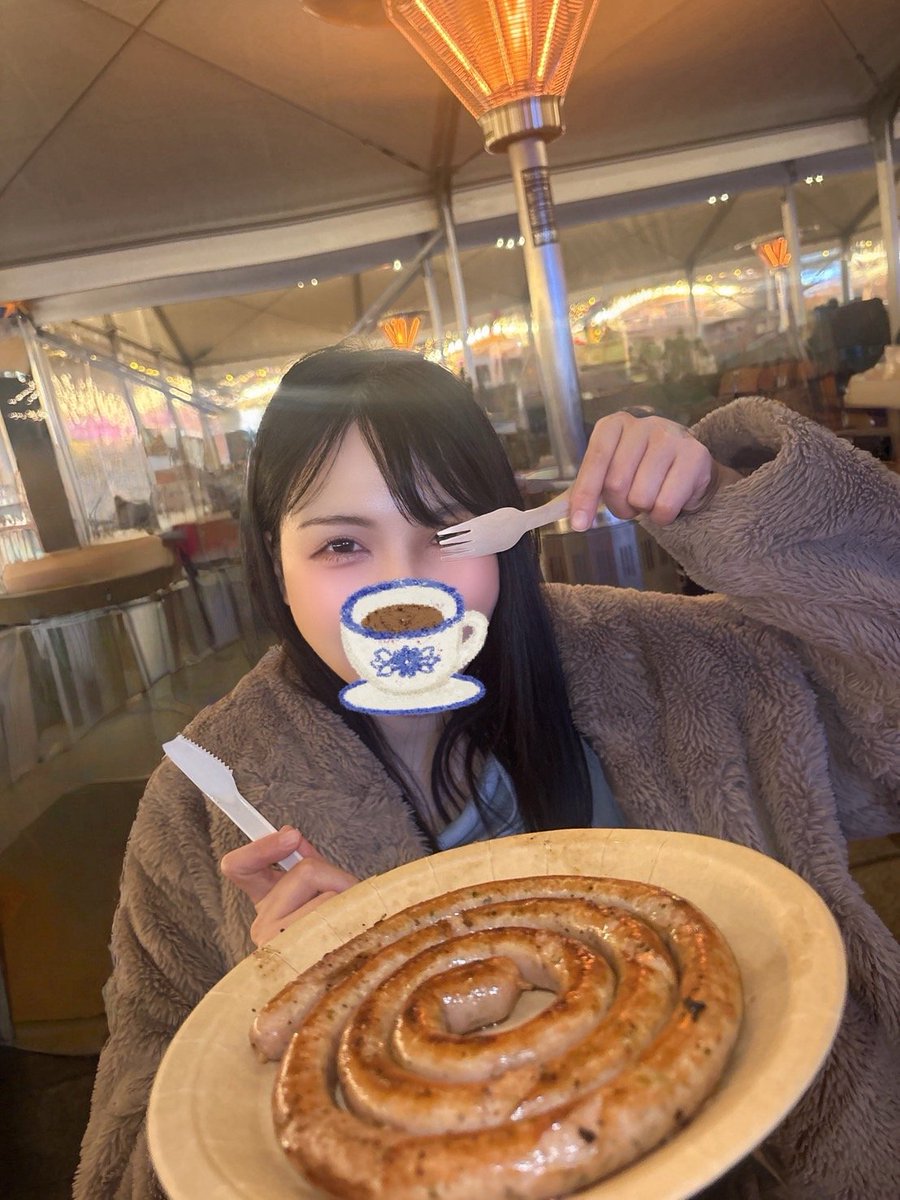Icup_sakura's tweet photo. こんさく～🌸
ドデガソーセージだあ！！！ https://t.co/IEjCfhKZMC