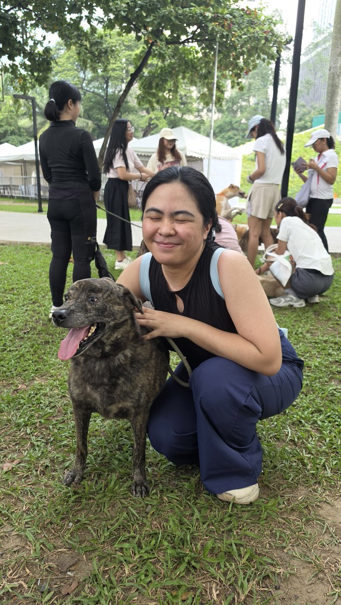 bestfriendbonon's tweet photo. Had fun today with #PlaywithYoon thank you for organizing this very meaningful event @zkdlscoups 🤍 walking the adopt biyaya dogs on Hannie's bday will be the highlight of my month!! 🥹
And here's a pic of me and Jayjay (JJ unit hehe) pati kung gaanong ayaw na nya umuwi 😭 https://t.co/AsI2un6P6E