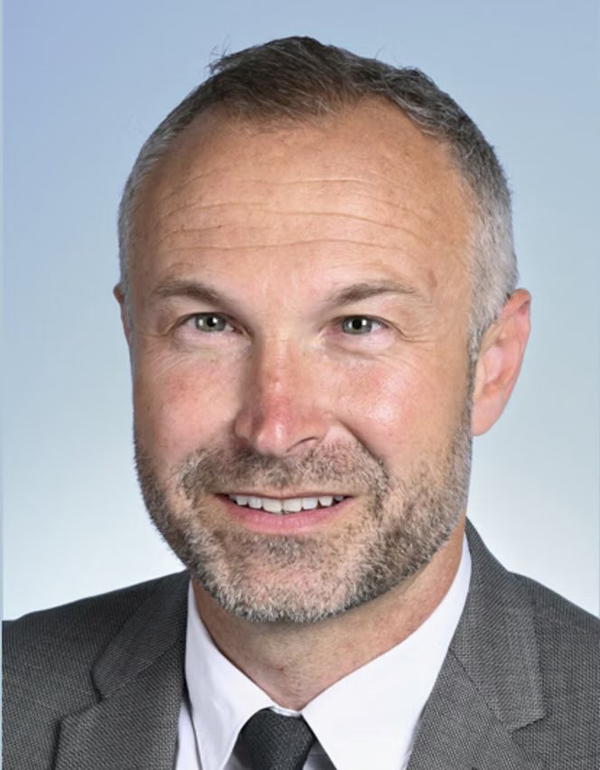 Brevesdepresse's tweet photo. ⚡️🇫🇷FLASH - Alors que Laurent #Panifous, ministre des Relations avec le Parlement, assure que « nous ne discuterons pas avec le #RN », Jean-Philippe #Tanguy, député RN affirme sur LCI : « J’étais dans son bureau il y a 2 semaines pour discuter… » (déclarations) https://t.co/wdN3WEJo3Y