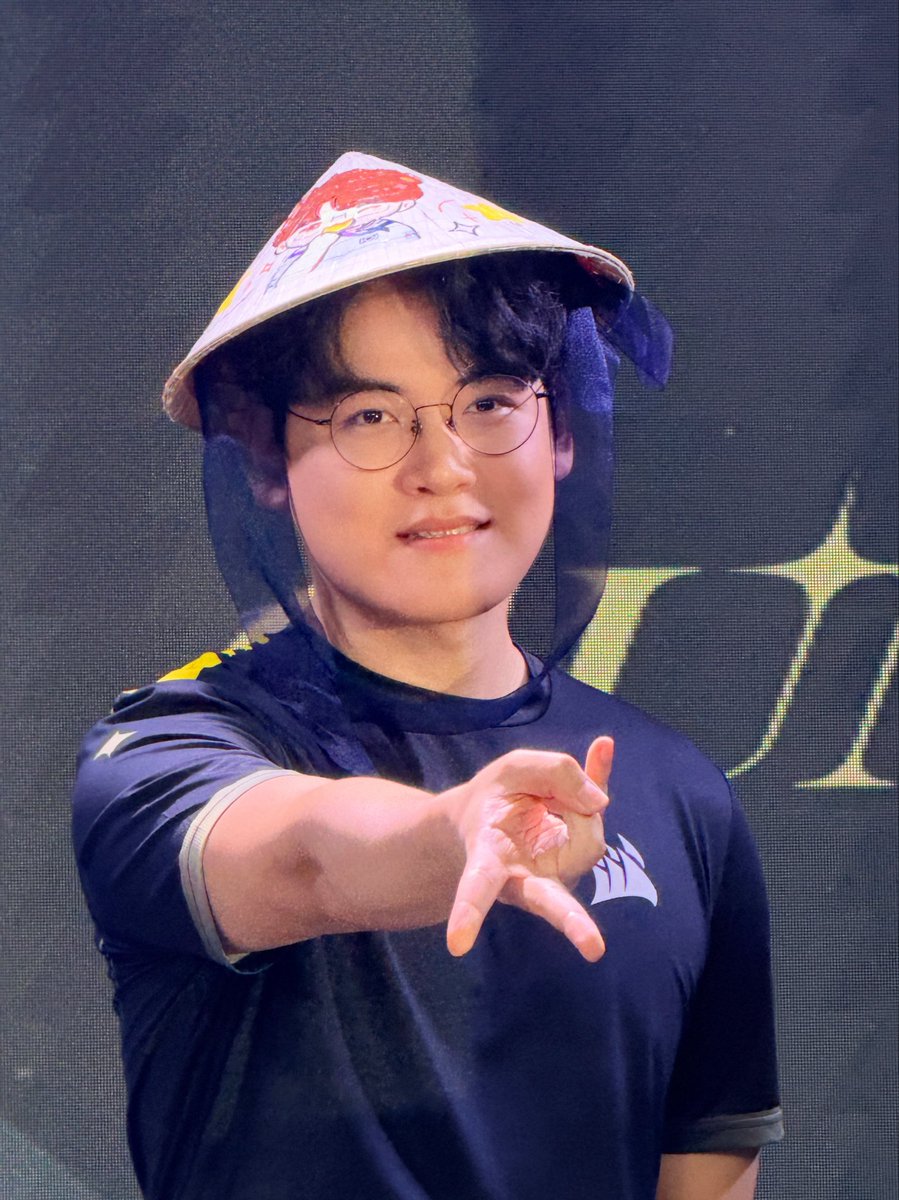 9takumode's tweet photo. ㅈㄴ구라같고 웃기다 https://t.co/eW3ixeqAl5